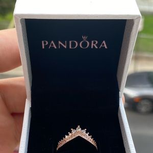 Pandora Ring